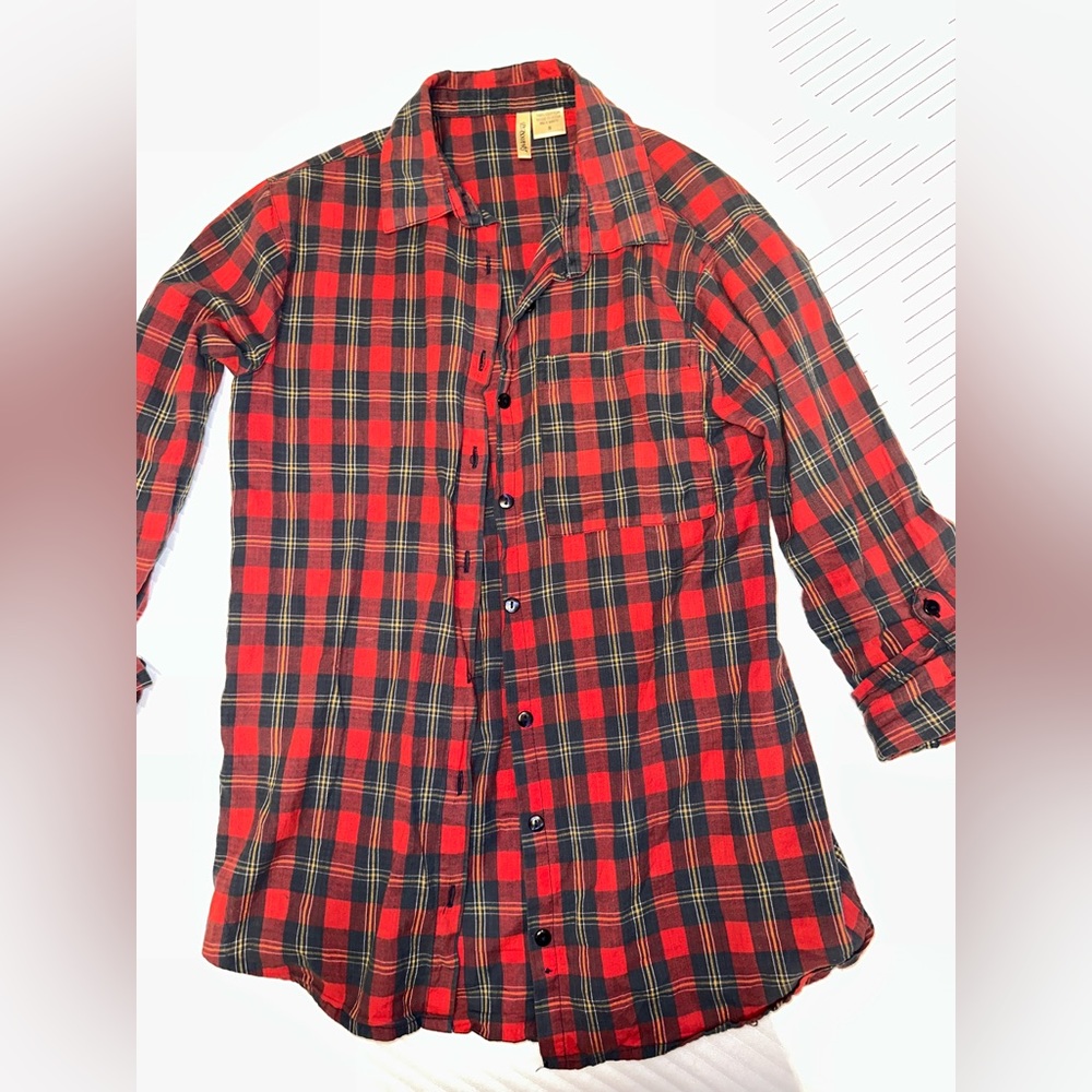 🌷Blue and red flannel - size Small🌷